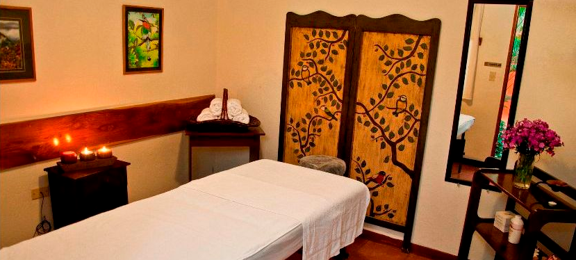 Hotel Arbol De Fuego ซานซัลวาดอร์ ภายนอก รูปภาพ