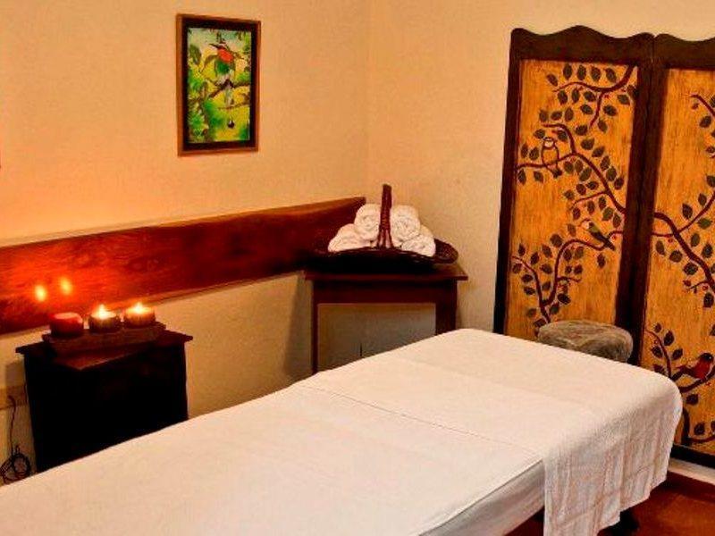 Hotel Arbol De Fuego ซานซัลวาดอร์ ภายนอก รูปภาพ